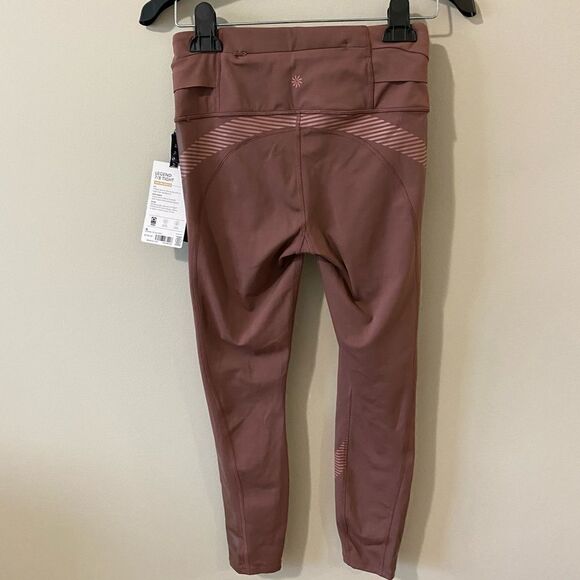 Athleta Legend 7/8 Tight - Picture 9 of 15